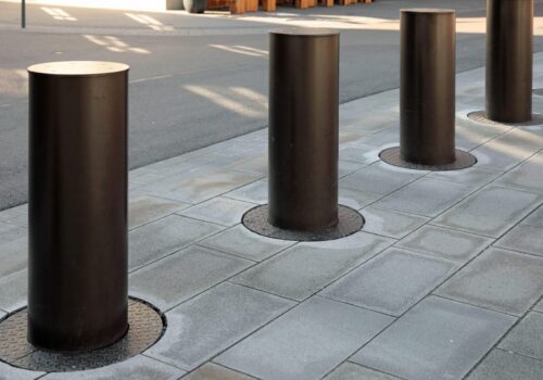 Sichere Zufahrten und geschützte Plätze – so funktioniert moderner Verkehrsschutz in der Stadt